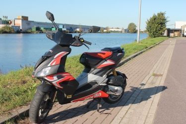 Aprilia SR50 R UITVERKOCHT!!!!